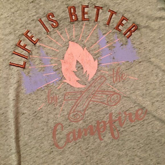 NWT Life is Better by Campfire Tee Heathered Green - Picture 3 of 6